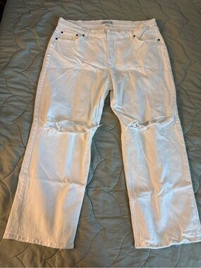 Abercrombie & Fitch White The Baggy Low Rise Distressed Jeans